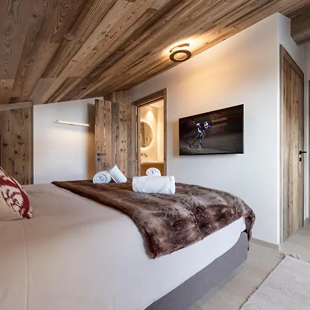 Spacieux Duplex 158 M², 5 Chambres, Proximité Centre, Parking - Fr-1-567-144 *